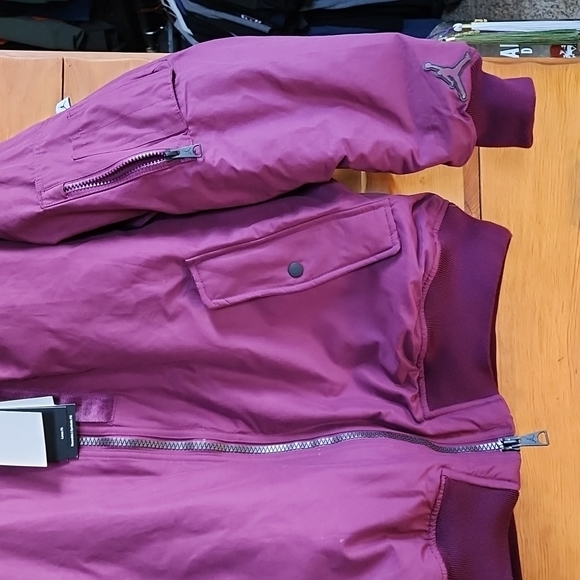 🍭HPx3🍭 NWT Nike/Jordan: Jordan Statement MA-1 Jacket, Maroon/Black - Picture 5 of 14